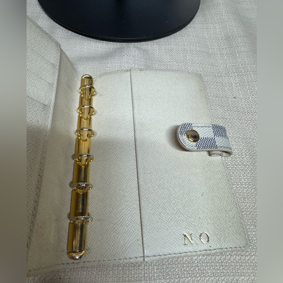 Louis Vuitton Damier Azur Small Ring Agenda Cover - Picture 7 of 9